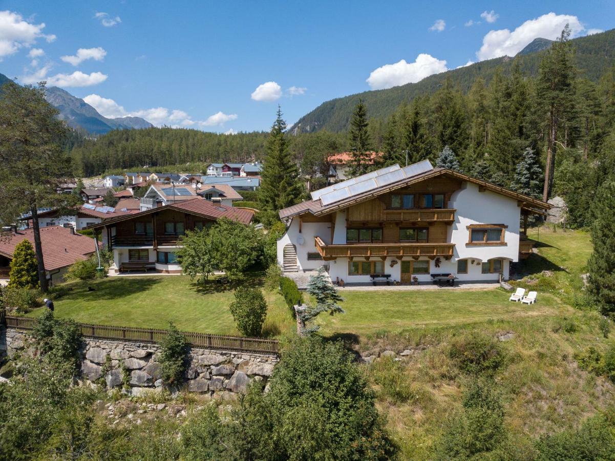 Ferienwohnung Haus Raimund Längenfeld Exterior foto